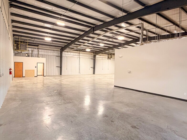 4173 N 20th St, Ozark, MO à louer - Photo de l’immeuble – Image 3 sur 13