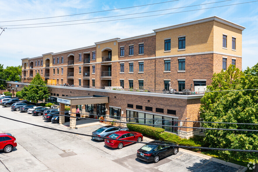 6400 N Northwest Hwy, Chicago, IL à louer - Photo de l’immeuble – Image 3 sur 5