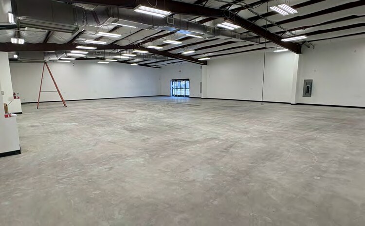 635 State Highway 46 E, Boerne, TX à louer - Photo intérieure – Image 3 sur 10