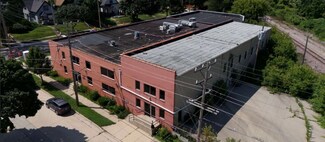 Plus de détails pour 3770 S Pennsylvania Ave, Saint Francis, WI - Industriel/Logistique à vendre