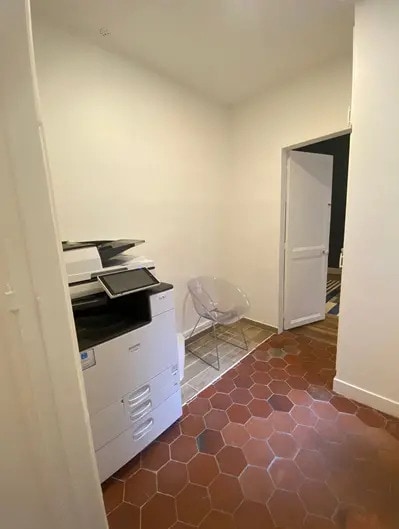 32 Rue Des Renaudes, Paris à louer - Photo de l’immeuble – Image 2 sur 13
