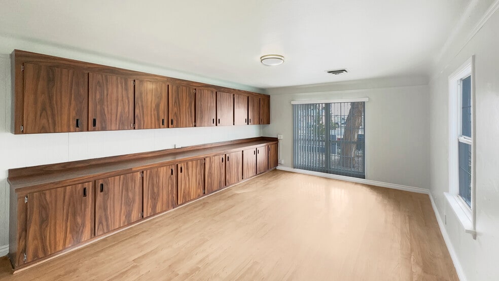 724 S 9th St, Las Vegas, NV à louer - Photo intérieure – Image 3 sur 13