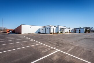 Plus de détails pour 900 Pressley Rd, Charlotte, NC - Industriel/Logistique à louer