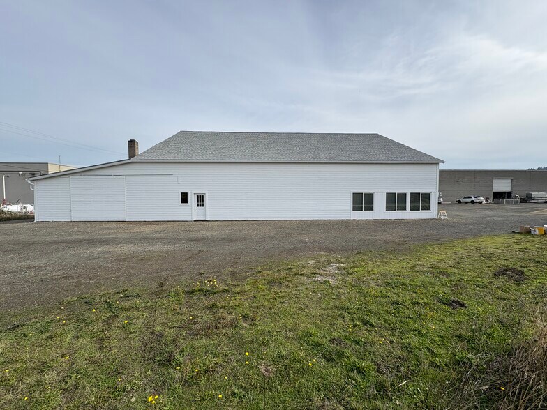 85483-85485 Hwy 99, Eugene, OR à louer - Photo de l’immeuble – Image 3 sur 9