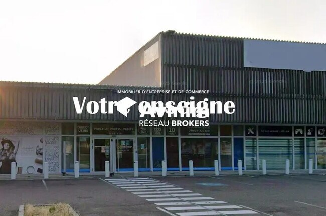 Plus de détails pour Local commercial à louer