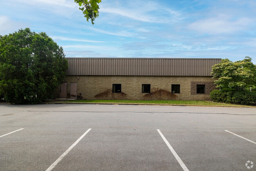 1 Park Dr, Westford, MA à louer - Photo de l’immeuble – Image 3 sur 6
