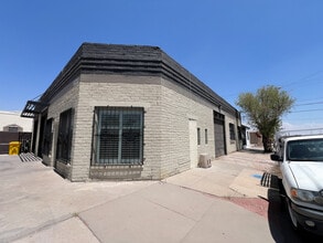 1500 Wyoming Ave, El Paso, TX à louer Photo de l’immeuble– Image 2 sur 23