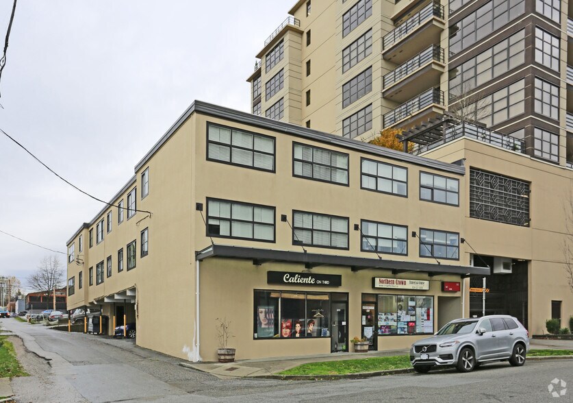 605 Third Av, New Westminster, BC à louer - Photo de l’immeuble – Image 1 sur 4