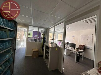 Plus de détails pour Bureau à louer