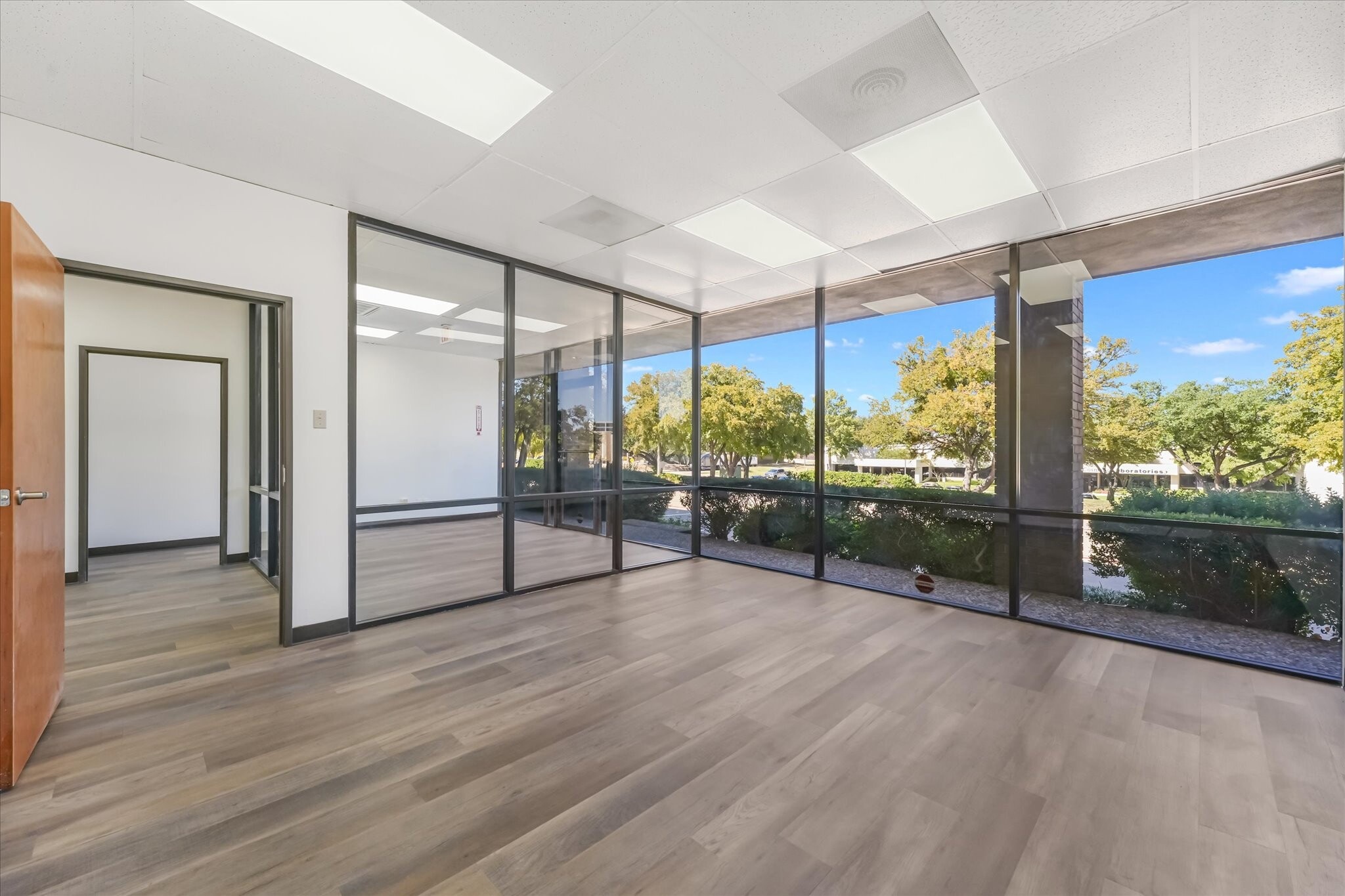 3150 Premier Dr, Irving, TX à louer Photo intérieure– Image 1 sur 19