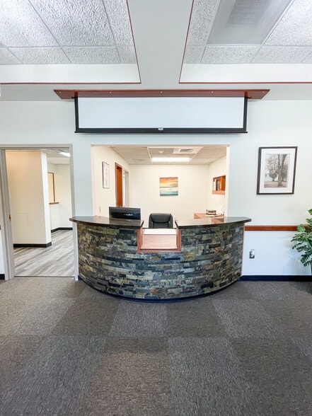 4820 S Arrowhead Dr, Independence, MO à louer - Photo intérieure – Image 3 sur 21