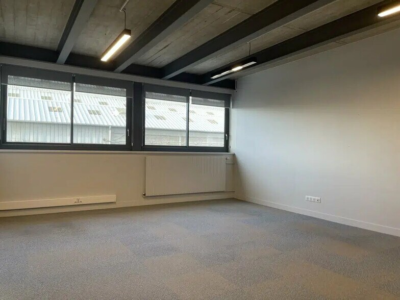Bureau dans Le Havre à louer - Photo de l’immeuble – Image 1 sur 1