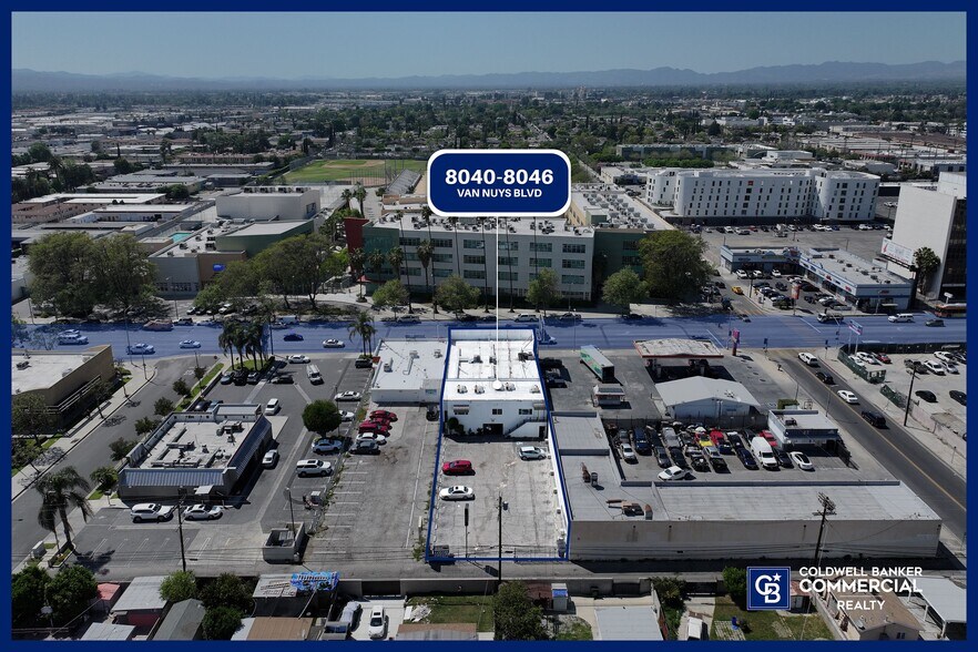 8040-8046 Van Nuys Blvd, Panorama City, CA à louer - Photo de l’immeuble – Image 1 sur 4