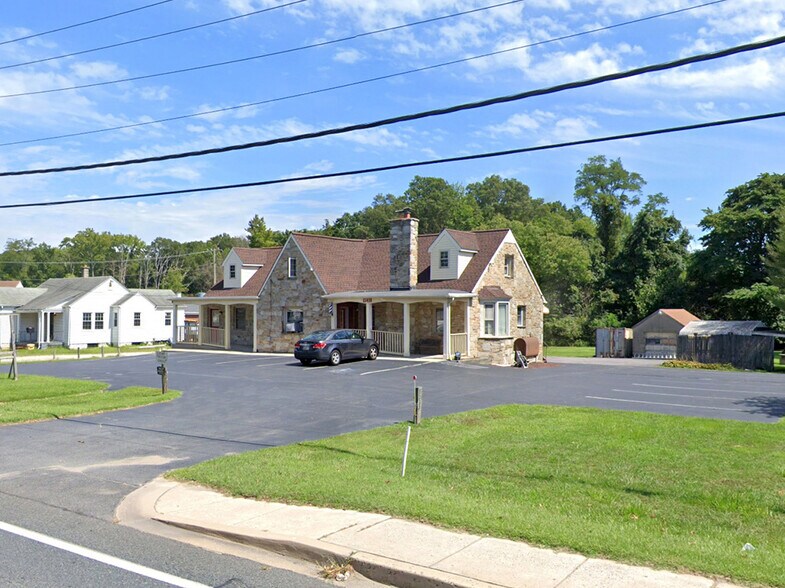 11415 Eastern Ave, Middle River, MD à louer - Photo de l’immeuble – Image 1 sur 11