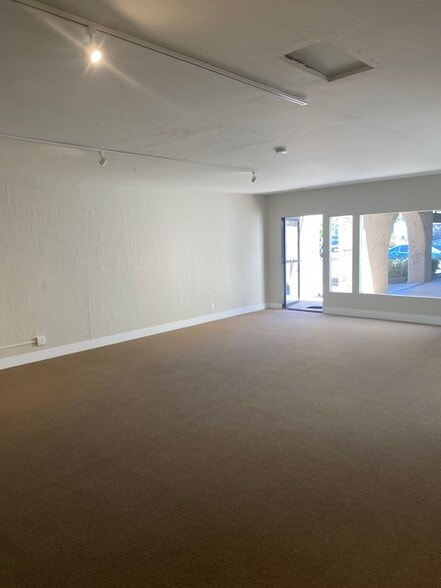3912 Portola Dr, Santa Cruz, CA à louer - Photo de l’immeuble – Image 3 sur 6