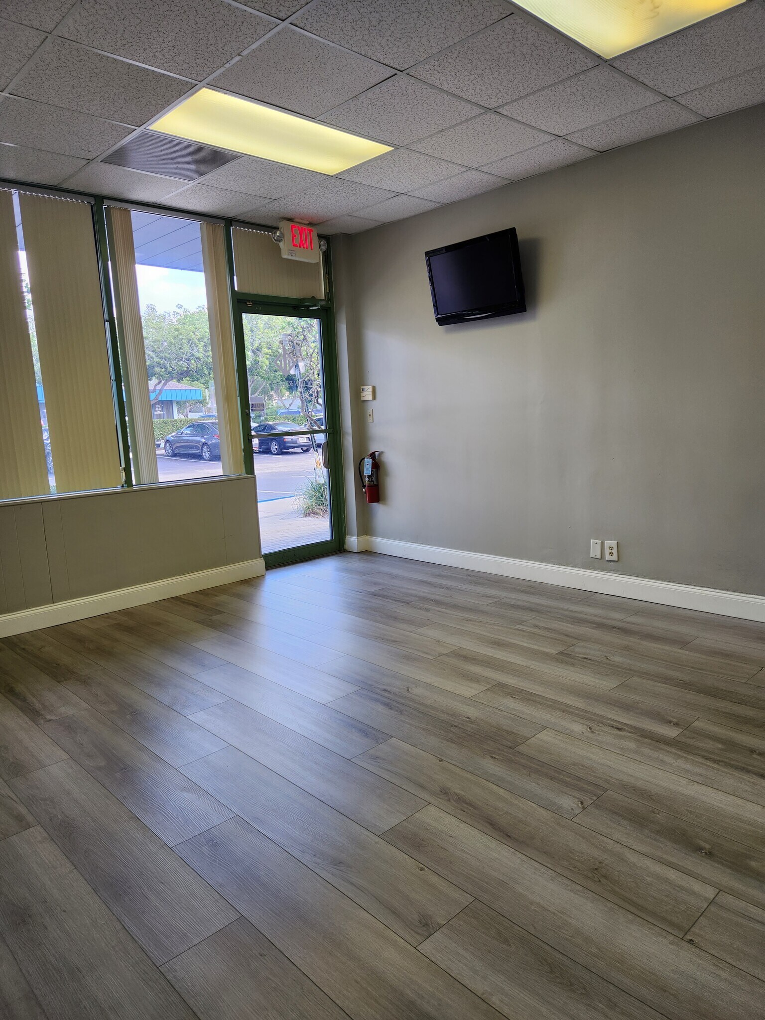 5100 W Copans Rd, Margate, FL à louer Photo intérieure– Image 1 sur 29