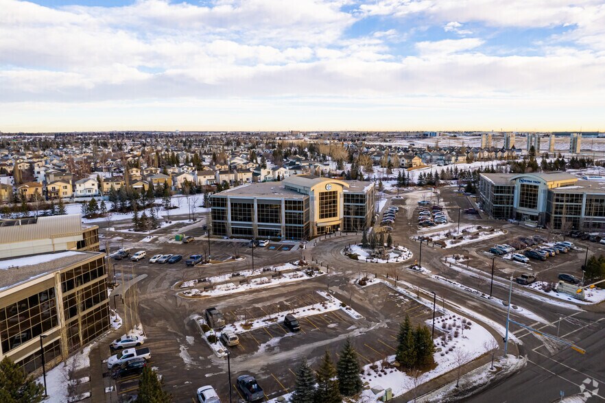 160 Quarry Park Blvd SE, Calgary, AB à louer - Aérien – Image 2 sur 12