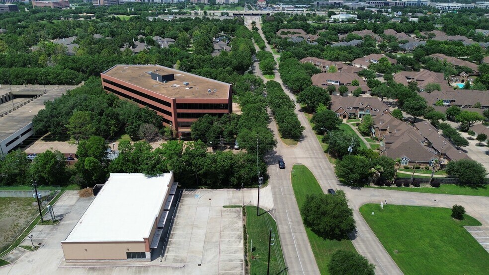 18010 Kingsland Blvd, Houston, TX à vendre - Aérien – Image 2 sur 22