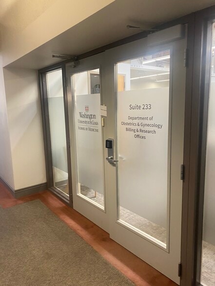 22 N Euclid Ave, Saint Louis, MO à louer - Photo intérieure – Image 2 sur 8
