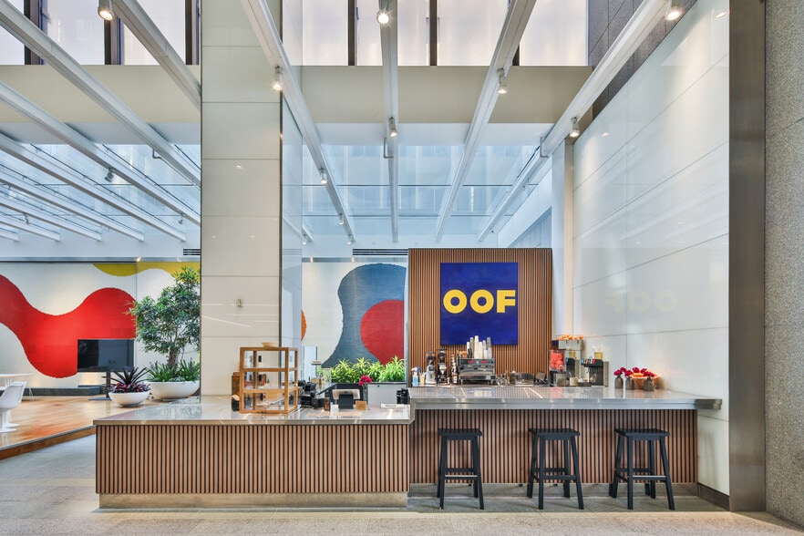 707 Wilshire Blvd, Los Angeles, CA à louer - Hall d’entrée – Image 2 sur 7