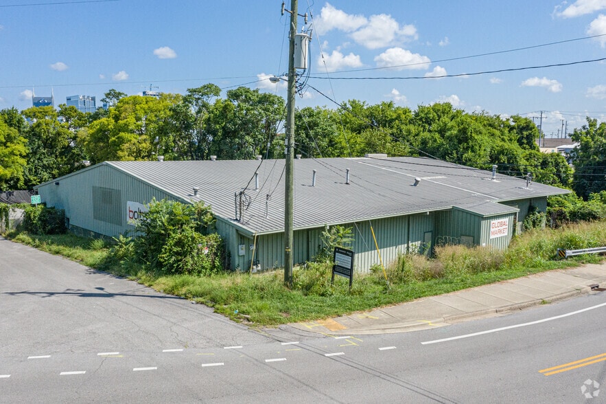 924 Vine St, Nashville, TN à louer - Photo principale – Image 2 sur 5