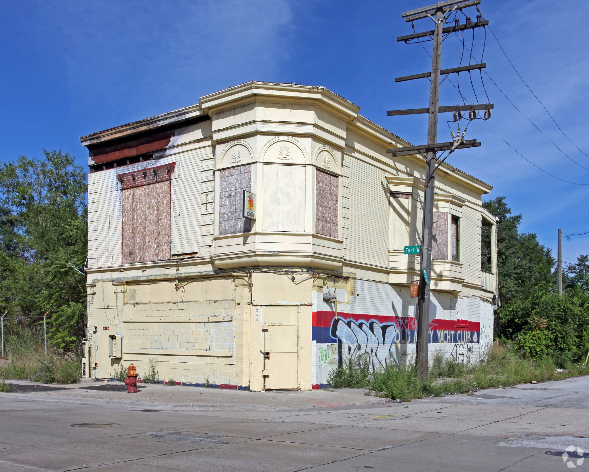 4246 W Fort St, Detroit, MI à vendre Photo principale– Image 1 sur 3