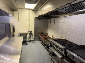 10820-10890 Westheimer Rd, Houston, TX à louer Photo de l’immeuble– Image 2 sur 4