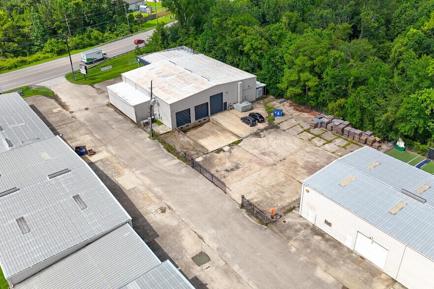 1003 Atascocita Rd, Humble, TX à louer - Photo de l’immeuble – Image 2 sur 3