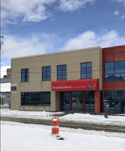 521 Hargrave St, Winnipeg, MB à vendre - Photo principale – Image 1 sur 1