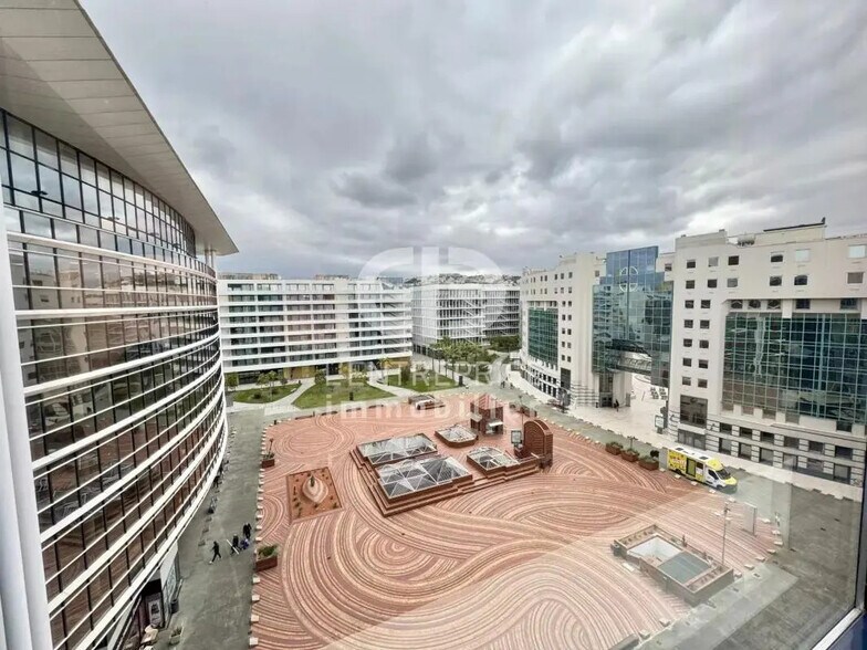 Bureau dans Nice à louer - Photo de l’immeuble – Image 2 sur 8