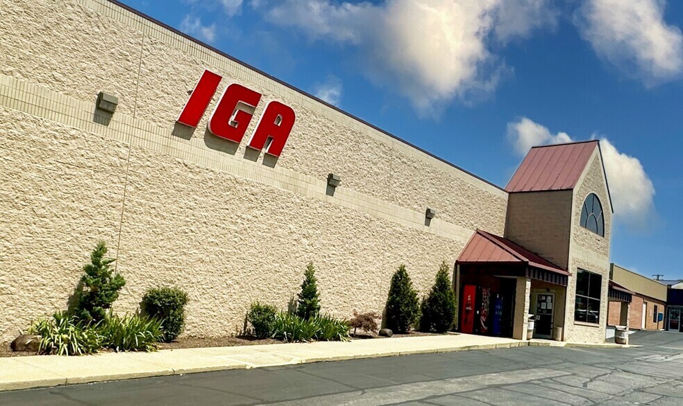 8287 - 8295 Windham St, Garrettsville, OH à vendre - Photo de l’immeuble – Image 2 sur 10