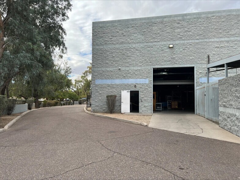 6145 W Detroit St, Chandler, AZ à louer - Photo de l’immeuble – Image 2 sur 7