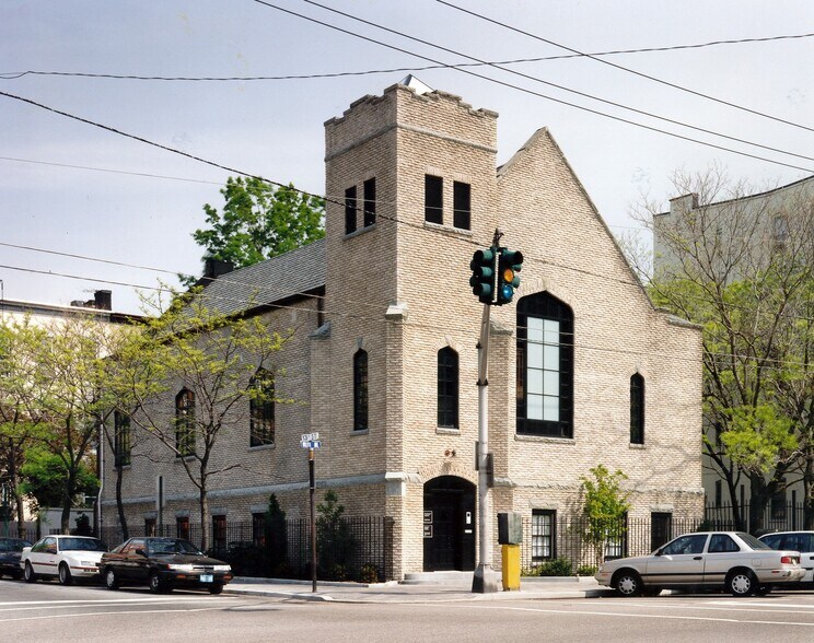 1225 Willow Ave, Hoboken, NJ à louer - Photo de l’immeuble – Image 2 sur 4