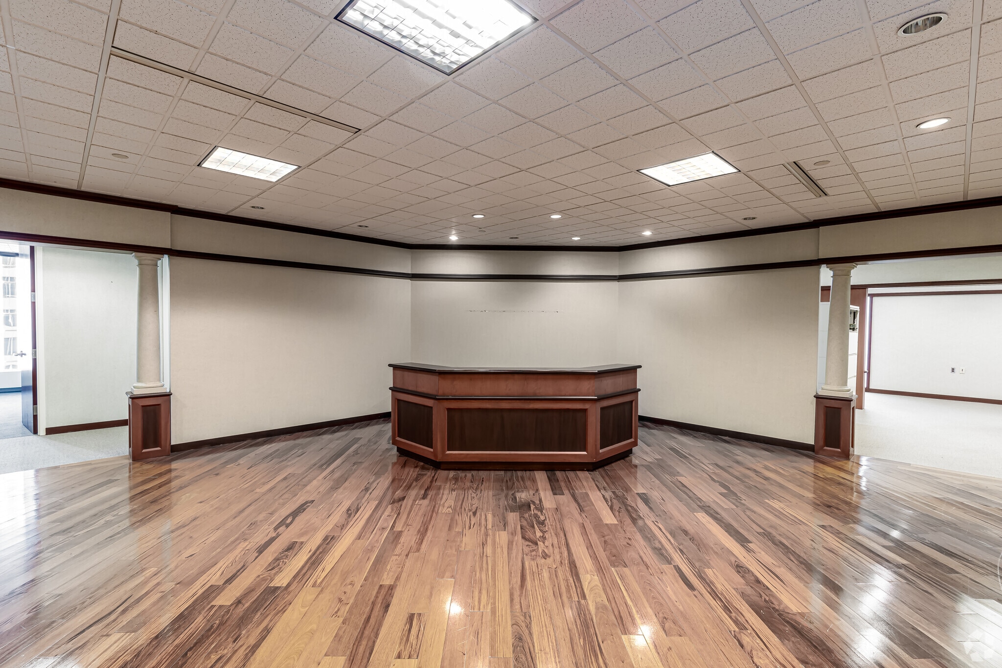 90 State House Sq, Hartford, CT à louer Photo de l’immeuble– Image 1 sur 9