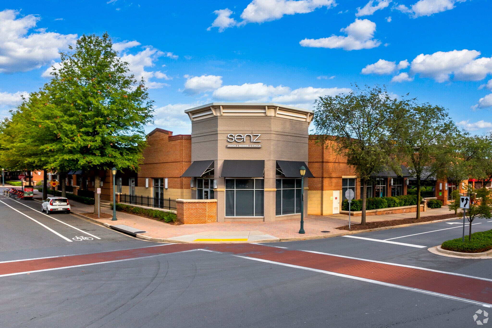 14925 Shady Grove Rd, Rockville, MD à louer Photo de l’immeuble– Image 1 sur 8