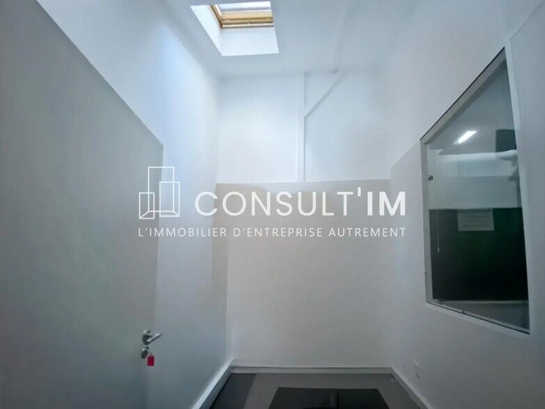 Bureau dans Paris à louer - Photo de l’immeuble – Image 3 sur 7