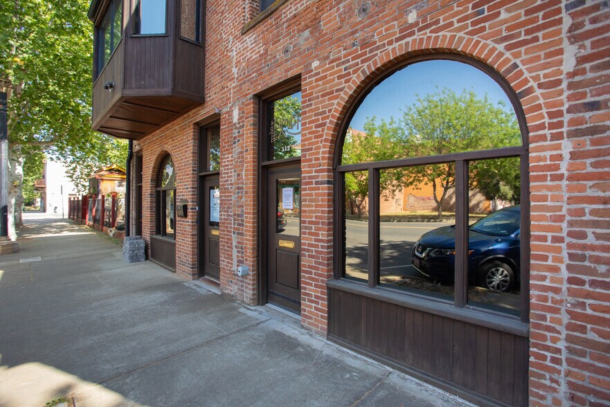 310-312 1st St, Marysville, CA à vendre - Photo de l’immeuble – Image 1 sur 65