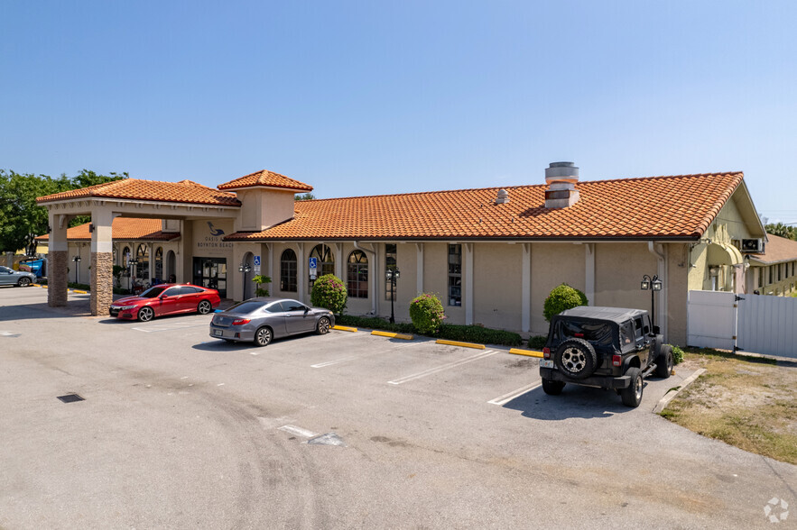 1708 NE 4th St, Boynton Beach, FL à vendre - Photo de l’immeuble – Image 1 sur 23