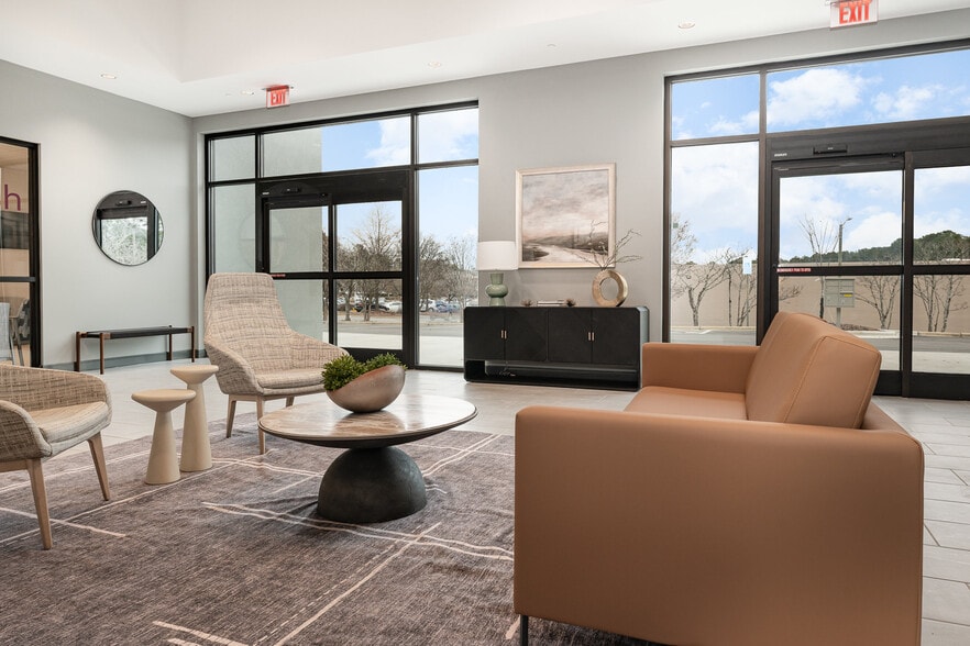 120 Banks Dr, Chapel Hill, NC à louer - Photo intérieure – Image 2 sur 8