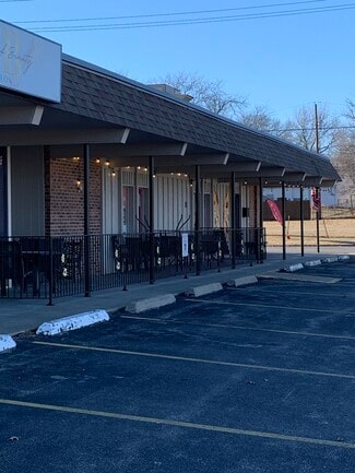 Plus de détails pour 3100 SW Gage Blvd, Topeka, KS - Local commercial à vendre