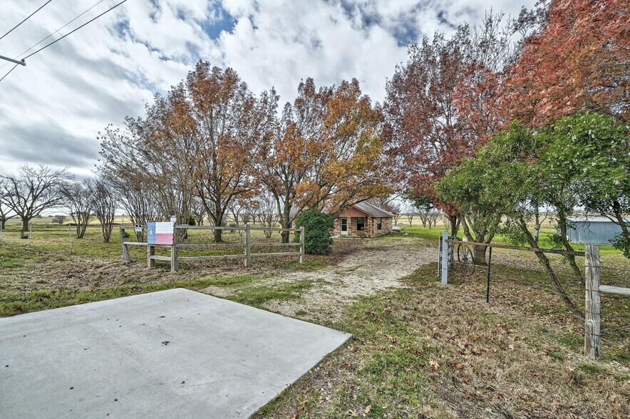 4100 County Road 101, Taylor, TX à vendre - Photo de l’immeuble – Image 3 sur 16