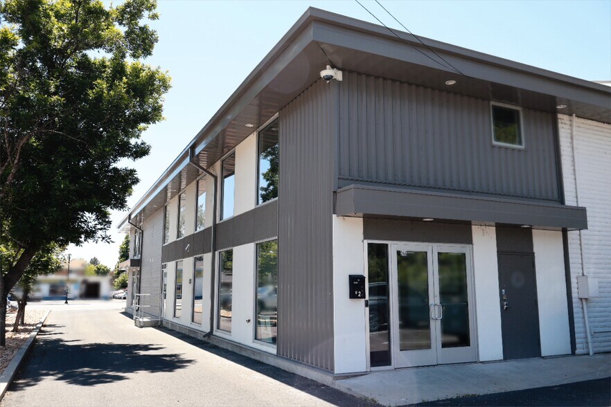 244 W 300 S, Provo, UT à louer - Photo de l’immeuble – Image 3 sur 4