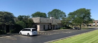 Plus de détails pour 390-402 E St. Charles Rd, Carol Stream, IL - Local d'activités à louer