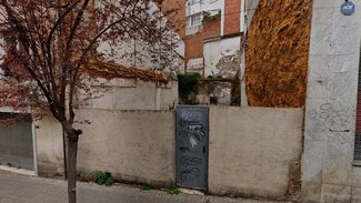 Plus de détails pour Carrer Del Turó De La Trinitat, 49, Barcelone - Terrain à vendre