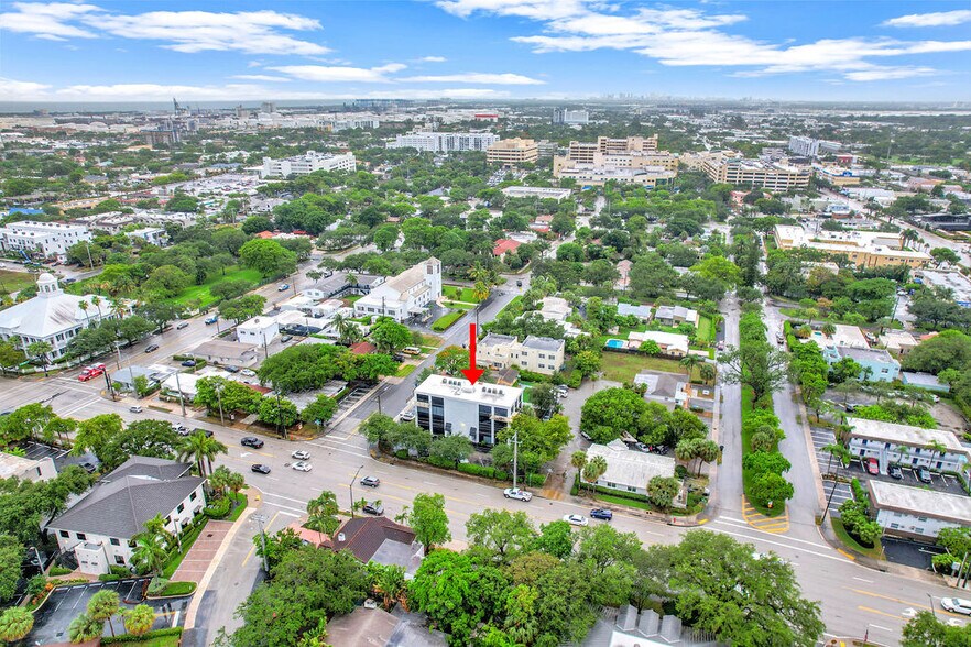 150 E Davie Blvd, Fort Lauderdale, FL à louer - Photo de l’immeuble – Image 3 sur 47