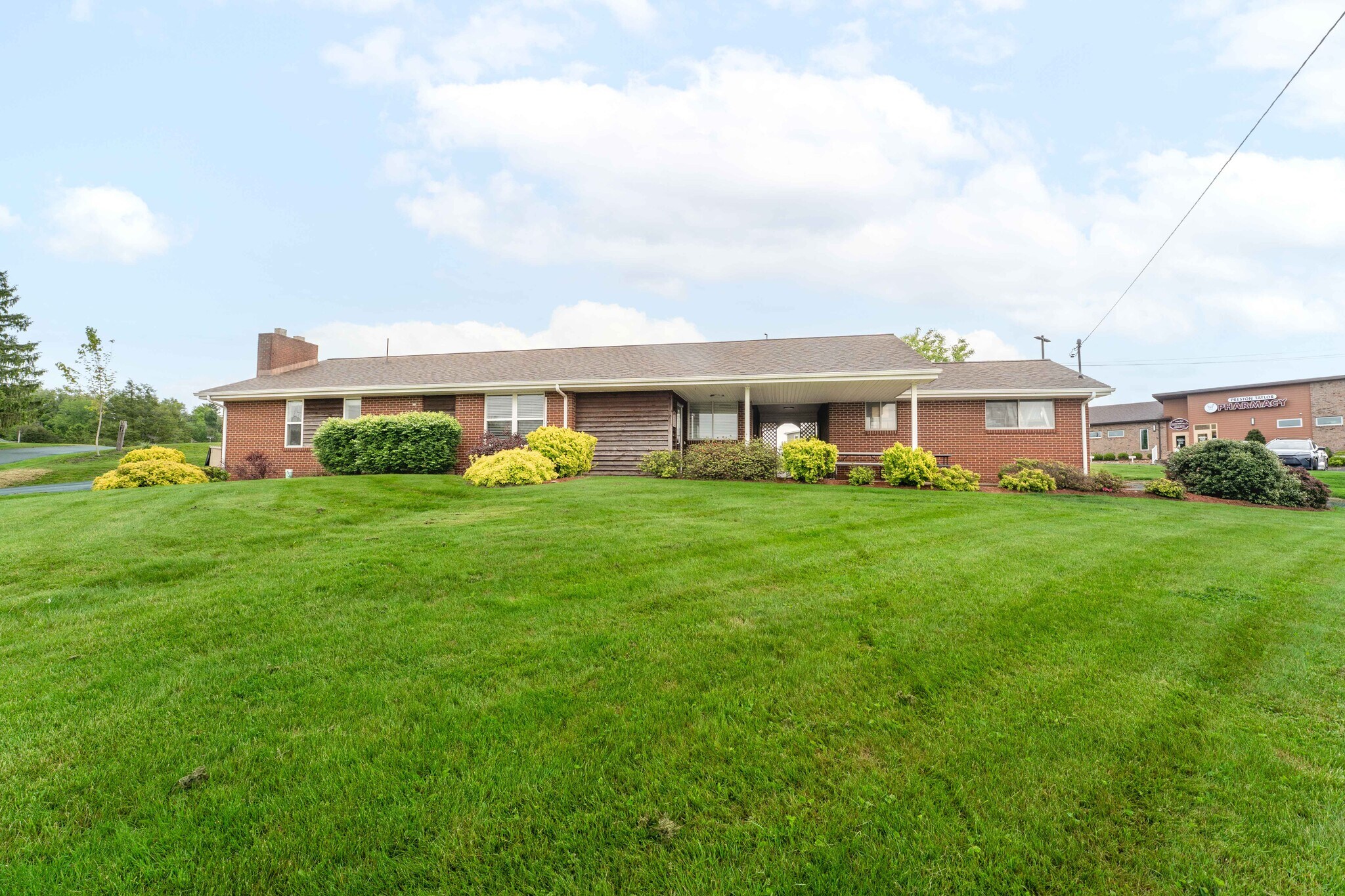 711 N Pike St, Grafton, WV à vendre Photo principale– Image 1 sur 40