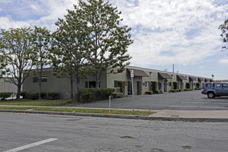 Plus de détails pour 2311-2337 S Otis St, Santa Ana, CA - Industriel/Logistique à louer