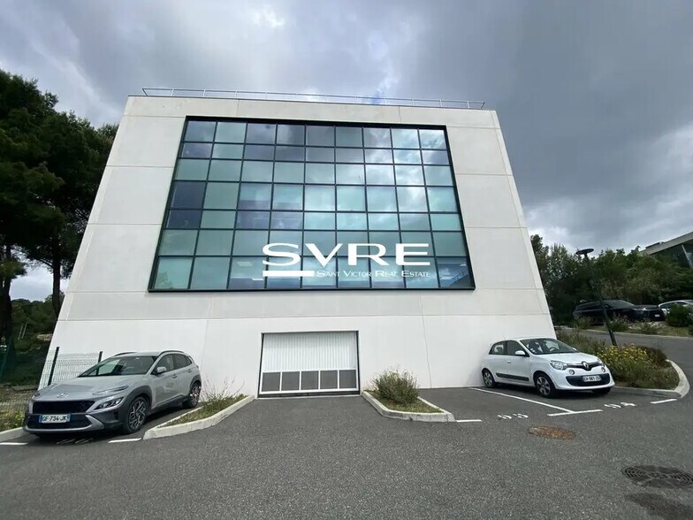 Bureau dans La Ciotat à louer - Photo de l’immeuble – Image 3 sur 15