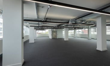 Charles Square, Bracknell à louer Photo intérieure– Image 1 sur 2