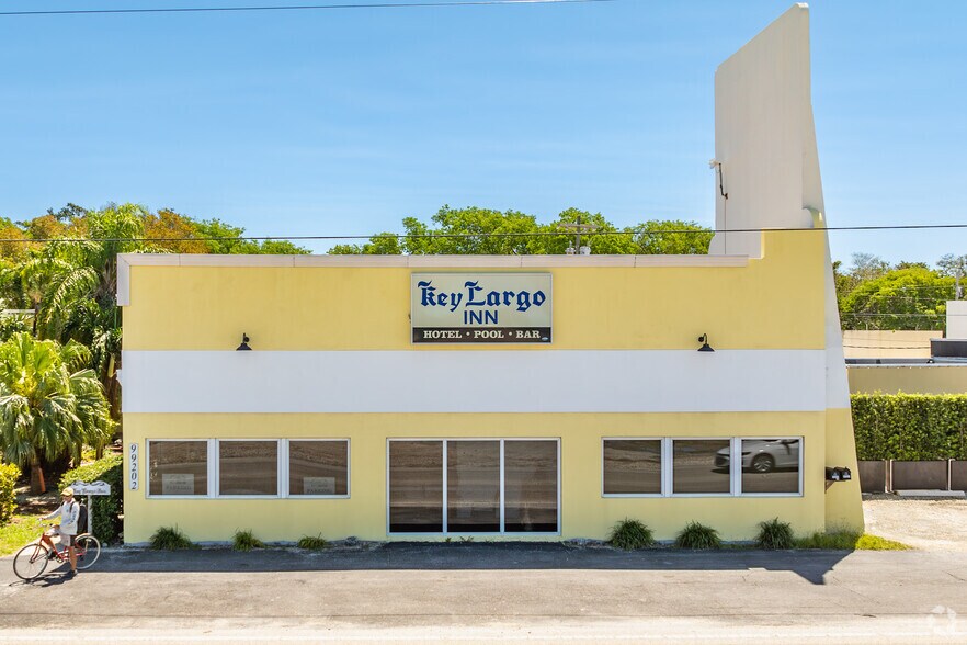 99202 Overseas Hwy, Key Largo, FL à vendre - Photo de l’immeuble – Image 2 sur 37